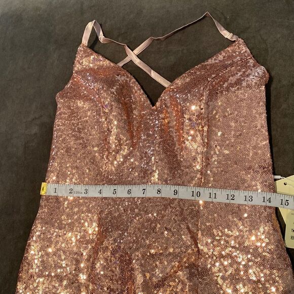 Women’s Pink Fully Sequined Mermaid Style Prom Party Dress Size 6 NWT - Picture 6 of 9